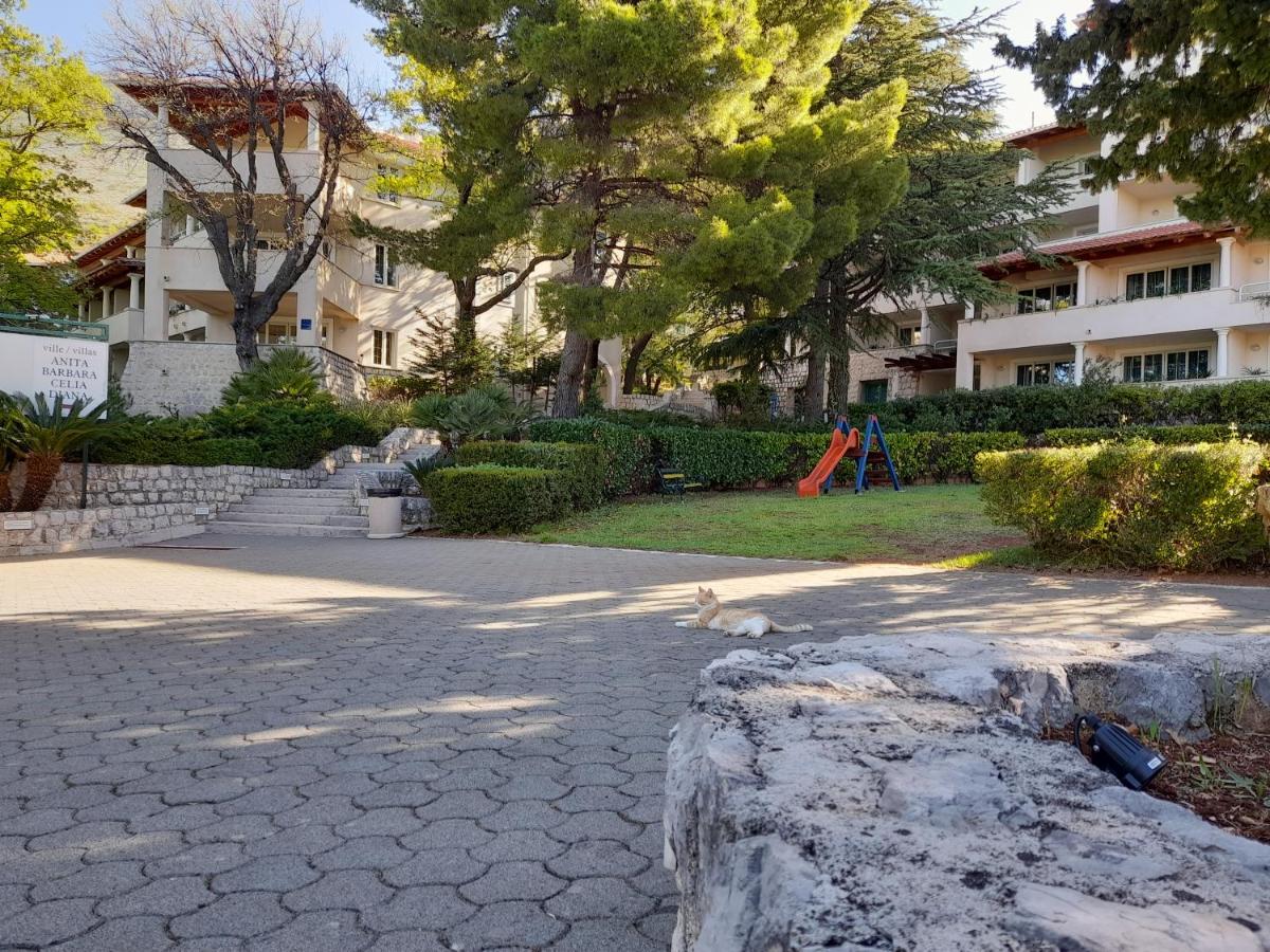 Aparthotel Plat ムリニ エクステリア 写真